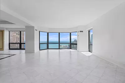 100 E Huron Street #4703, Chicago, IL 60611 - Photo 3