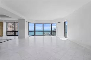100 E Huron St, Chicago, IL 60611 - Photo 3