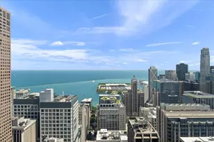 100 E Huron St, Chicago, IL 60611 - Photo 27