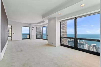 100 E Huron Street #4703, Chicago, IL 60611 - Photo 11