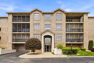 18550 Pine Lake Drive #1a, Tinley Park, IL 60477 - Photo 1