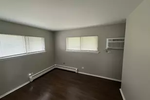 13 Scotdale Rd, La Grange Park, IL 60526 - Photo 11