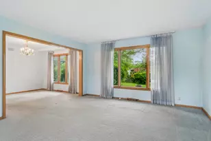 217 S Arlington Heights Rd, Elk Grove Village, IL 60007 - Photo 5