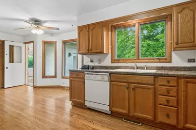 217 S Arlington Heights Road, Elk Grove Village, IL 60007 - Photo 9