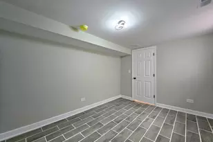 8819 S Carpenter St, Chicago, IL 60620 - Photo 43