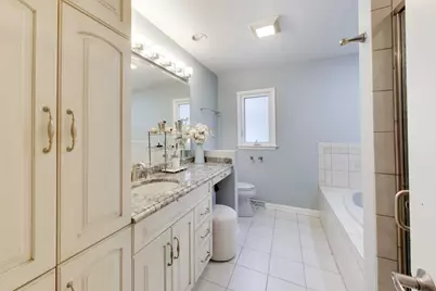 400 S Crescent Avenue, Park Ridge, IL 60068 - Photo 17