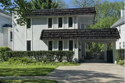 400 S Crescent Avenue, Park Ridge, IL 60068 - Photo 1