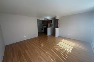 9575 Maple Dr, Rosemont, IL 60018 - Photo 5
