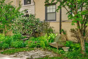 1425 W Summerdale Ave, Chicago, IL 60640 - Photo 5