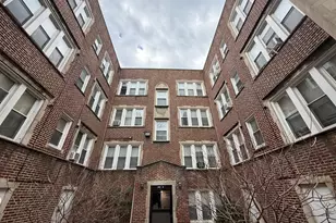 7344 N Damen Ave, Chicago, IL 60645 - Photo 1