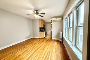 3253 W Olive Ave, Chicago, IL 60659 - Photo 3
