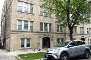 3253 W Olive Ave, Chicago, IL 60659 - Photo 1