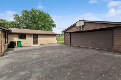6923 Elder Court, Bridgeview, IL 60455 - Photo 3