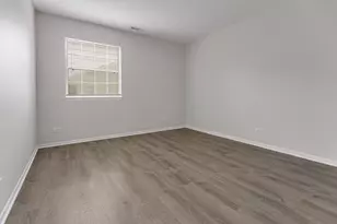 96 Gant Cir, Streamwood, IL 60107 - Photo 13