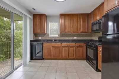 96 Gant Circle #H, Streamwood, IL 60107 - Photo 7