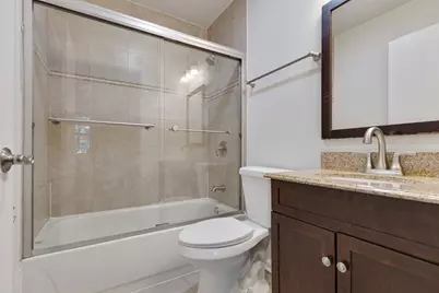 96 Gant Circle #H, Streamwood, IL 60107 - Photo 11