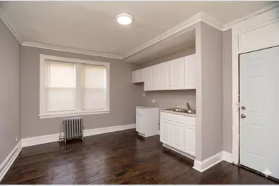 6403 N Bell Avenue #206, Chicago, IL 60645 - Photo 5
