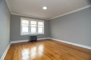 6403 N Bell Ave, Chicago, IL 60645 - Photo 7