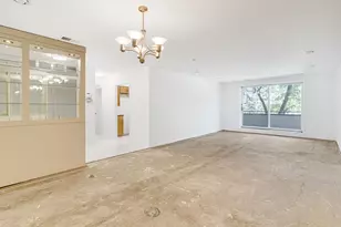 6400 N Cicero Ave, Lincolnwood, IL 60712 - Photo 7