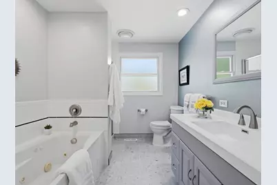 237 N Pioneer Drive, Addison, IL 60101 - Photo 19