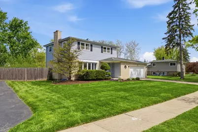 237 N Pioneer Drive, Addison, IL 60101 - Photo 3