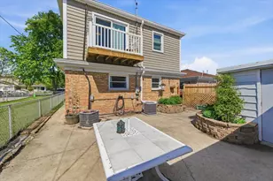7751 Massasoit, Burbank, IL 60459 - Photo 3