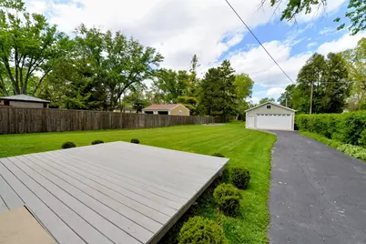 1634 E Forest Avenue, Des Plaines, IL 60018 - Photo 3