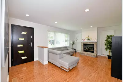 1634 E Forest Avenue, Des Plaines, IL 60018 - Photo 5