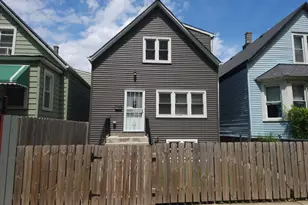 2102 W 68th Pl, Chicago, IL 60636 - Photo 1