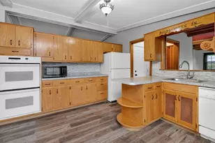 180 Alschuler Dr, Aurora, IL 60506 - Photo 9