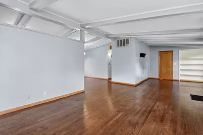 180 Alschuler Drive, Aurora, IL 60506 - Photo 5