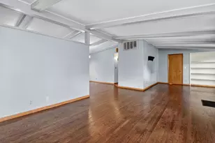 180 Alschuler Dr, Aurora, IL 60506 - Photo 5