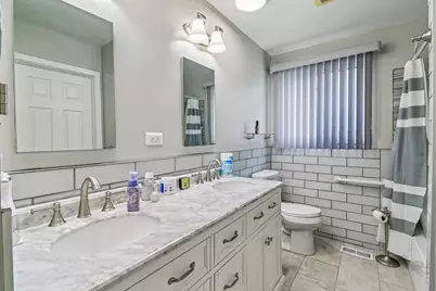 1640 Wadham Place, Wheaton, IL 60189 - Photo 9