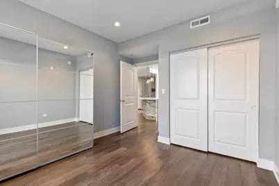 635 Perrie Drive #604, Elk Grove Village, IL 60007 - Photo 9