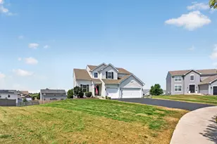 2431 Fitzhugh Turn, Yorkville, IL 60560 - Photo 5