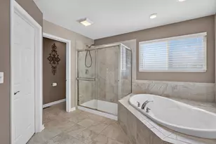 2431 Fitzhugh Turn, Yorkville, IL 60560 - Photo 51