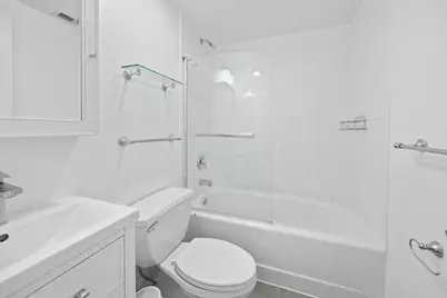 3150 N Sheffield Avenue #509, Chicago, IL 60657 - Photo 9