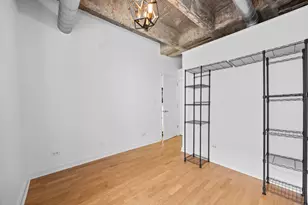 3150 N Sheffield Ave, Chicago, IL 60657 - Photo 7