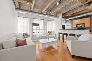 3150 N Sheffield Ave, Chicago, IL 60657 - Photo 3