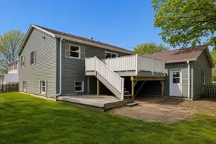 146 Feece Dr, Batavia, IL 60510 - Photo 15