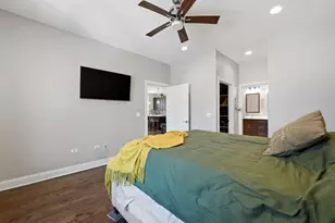 2605 W North Ave, Chicago, IL 60647 - Photo 11
