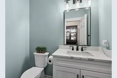 670 Williamsburg Avenue, Gurnee, IL 60031 - Photo 13