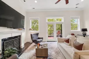 839 W Bradley Pl, Chicago, IL 60613 - Photo 5