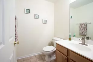 2 Providence Ct, Cary, IL 60013 - Photo 11