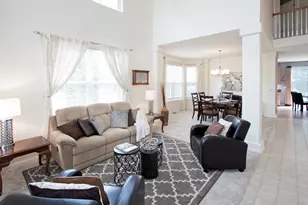 2 Providence Ct, Cary, IL 60013 - Photo 5
