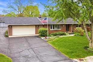 3106 Jo Ann Dr, Joliet, IL 60431 - Photo 1