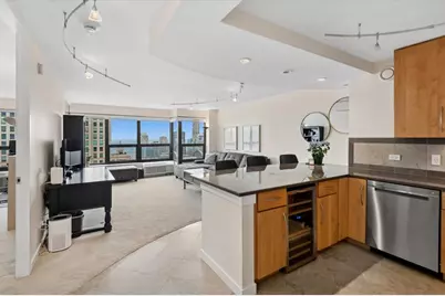 30 E Huron Street #5501, Chicago, IL 60611 - Photo 3