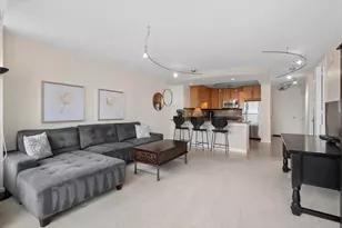 30 E Huron St, Chicago, IL 60611 - Photo 9