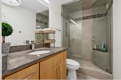 30 E Huron Street #5501, Chicago, IL 60611 - Photo 15