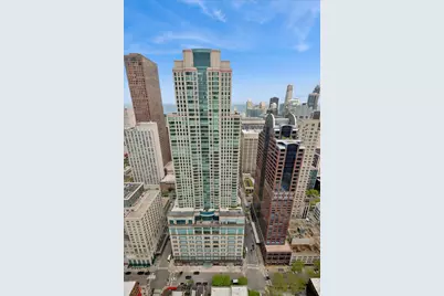 30 E Huron Street #5501, Chicago, IL 60611 - Photo 21
